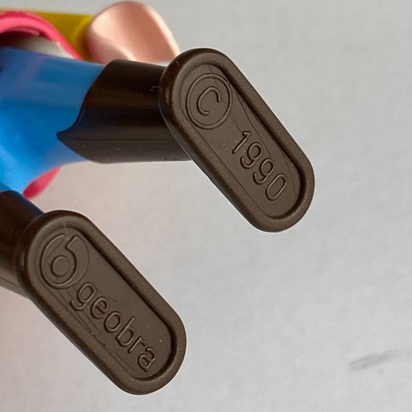 Vtg Geobra 1974 Lot of 3 Castle Village Towns People Figure Toys Pretend Play - Picture 4 of 6